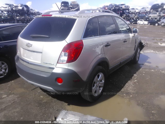 3GNAL2EK4DS640560 - 2013 CHEVROLET CAPTIVA LS SILVER photo 4