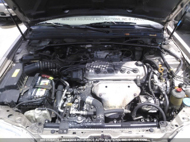 19UYA3256XL009578 - 1999 ACURA 2.3CL 金色 照片 10