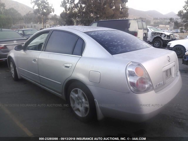 1N4AL11D13C183727 - 2003 NISSAN ALTIMA S/SL SILVER photo 3