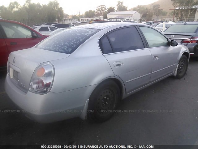 1N4AL11D13C183727 - 2003 NISSAN ALTIMA S/SL SILVER photo 4