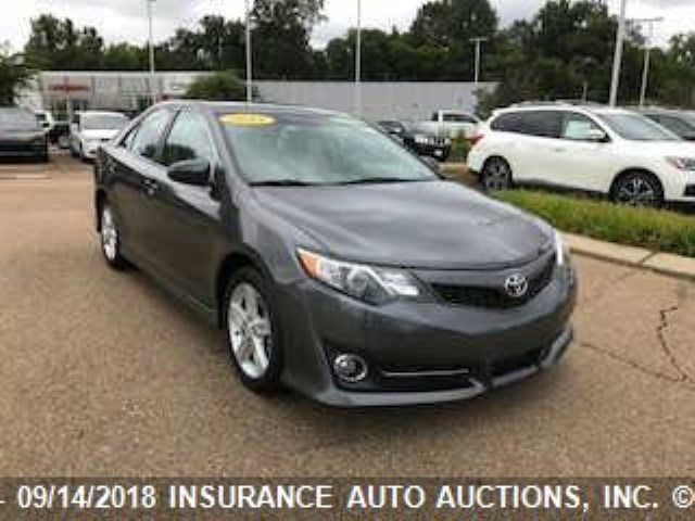 4T1BF1FK8EU790939 - 2014 TOYOTA CAMRY L/SE/LE/XLE 灰色 照片 1