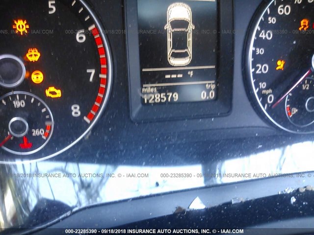 WVWFW7AH2BV005132 - 2011 VOLKSWAGEN EOS LUX 银色 照片 7