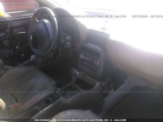 1G8ZH1275XZ102748 - 1999 SATURN SC2 WHITE photo 5