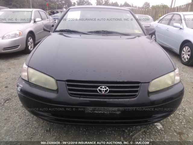 4T1BG22K8WU331498 - 1998 TOYOTA CAMRY CE/LE/XLE 黑色 照片 6