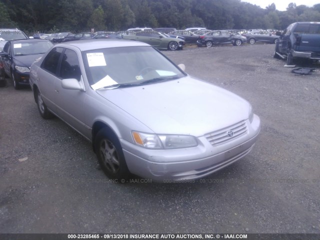 4T1BG22K0VU017780 - 1997 TOYOTA CAMRY CE/LE/XLE 棕色 照片 1