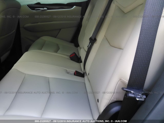 1GYKNARS1HZ105412 - 2017 CADILLAC XT5 GRAY photo 8