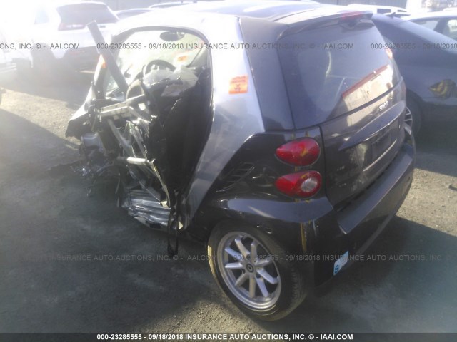 WMEEJ31X39K291080 - 2009 SMART FORTWO PURE/PASSION BLACK photo 3