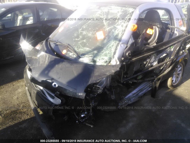 WMEEJ31X39K291080 - 2009 SMART FORTWO PURE/PASSION BLACK photo 6