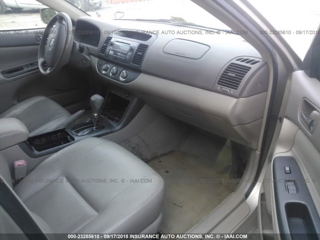 4T1BE30K85U007044 - 2005 TOYOTA CAMRY LE/XLE/SE Қоңыр фото 5