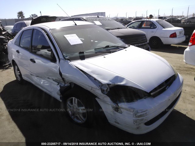 1FAFP34313W289943 - 2003 FORD FOCUS SE COMFORT/SE SPORT WHITE photo 1