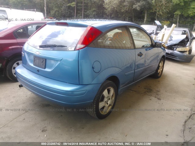 1FAHP31N57W314136 - 2007 FORD FOCUS ZX3/S/SE/SES BLUE photo 4