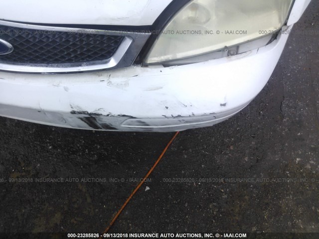 1FAFP34N27W122403 - 2007 FORD FOCUS ZX4/S/SE/SES თეთრი ფოტო 6