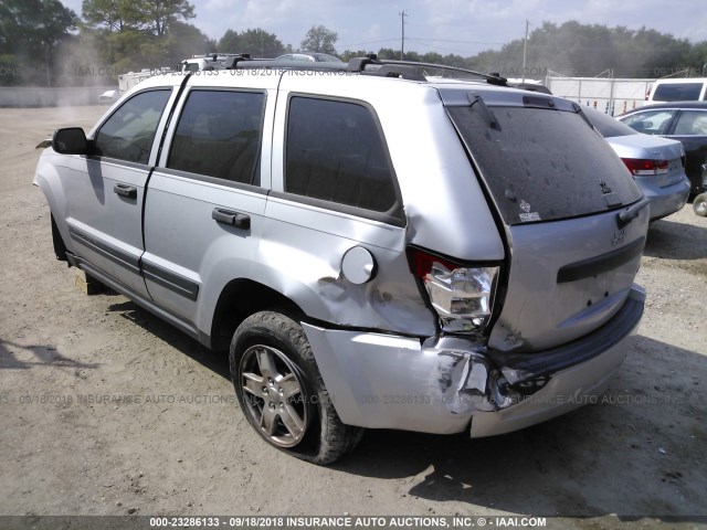 1J4GS48K15C598797 - 2005 JEEP GRAND CHEROKEE LAREDO/COLUMBIA/FREEDOM 银色 照片 3
