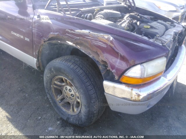 1B7GG22XX1S126713 - 2001 DODGE DAKOTA MAROON photo 6