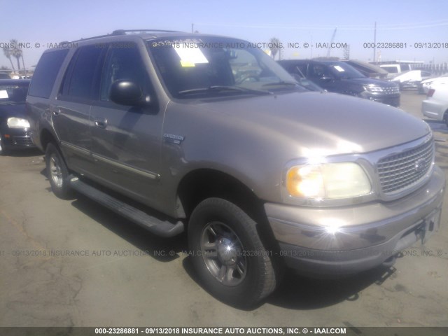 1FMRU16W31LB09920 - 2001 FORD EXPEDITION XLT GOLD photo 1