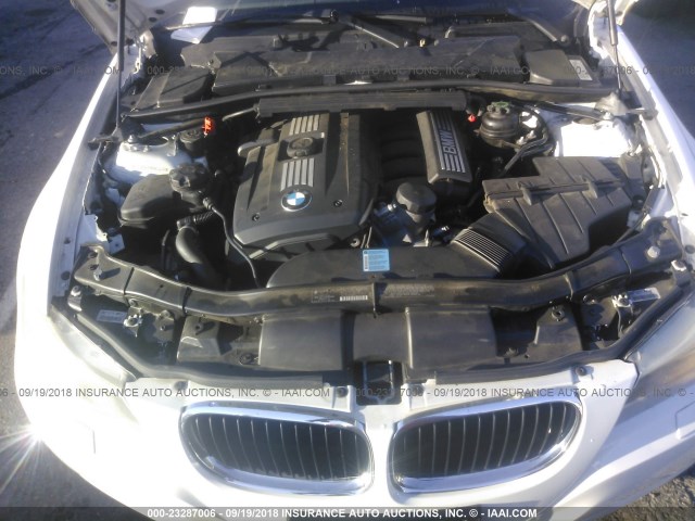 WBAPK5G51BNN24378 - 2011 BMW 328 XI SULEV WHITE photo 10