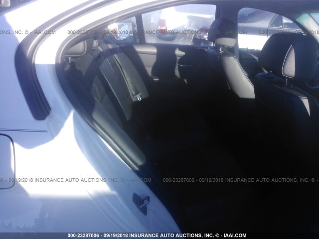 WBAPK5G51BNN24378 - 2011 BMW 328 XI SULEV WHITE photo 8