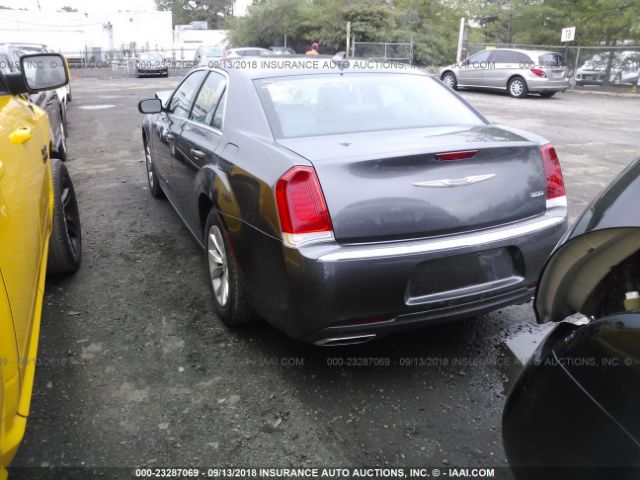 2C3CCAAG5FH876111 - 2015 CHRYSLER 300 LIMITED GRAY photo 3