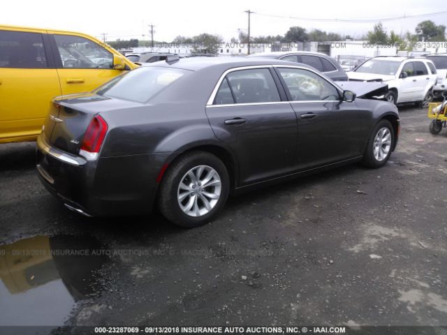 2C3CCAAG5FH876111 - 2015 CHRYSLER 300 LIMITED GRAY photo 4