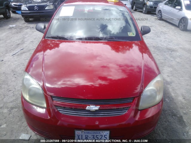 1G1AK58F387306724 - 2008 CHEVROLET COBALT LS RED photo 6