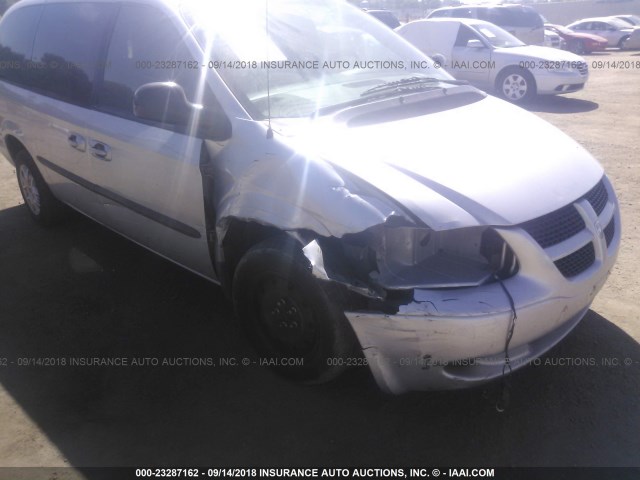 2B4GP44332R621308 - 2002 DODGE GRAND CARAVAN SPORT SILVER photo 6