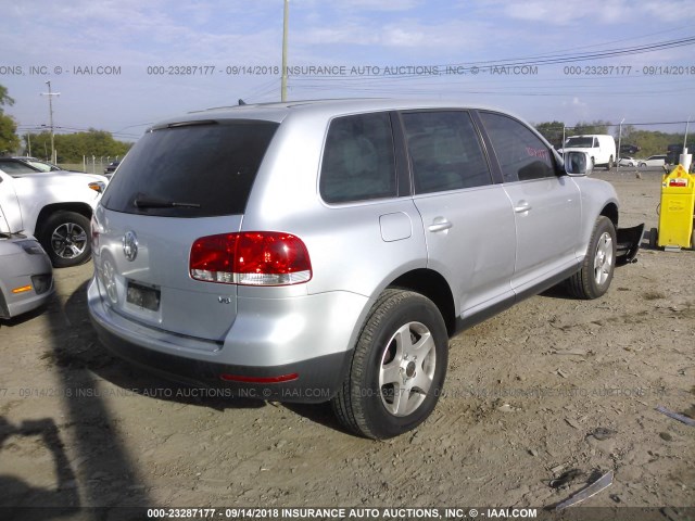 WVGZG77L16D008634 - 2006 VOLKSWAGEN TOUAREG 3.2 SILVER photo 4