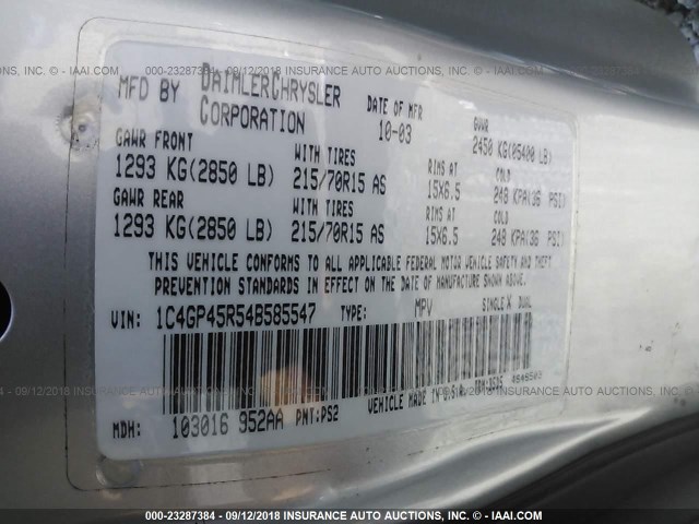 1C4GP45R54B585547 - 2004 CHRYSLER TOWN & COUNTRY  SILVER photo 9