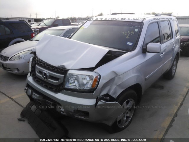 5FNYF3H61AB008199 - 2010 HONDA PILOT SILVER photo 2