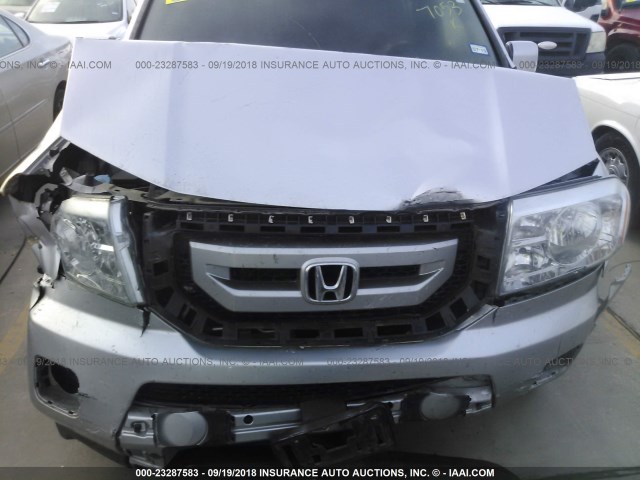 5FNYF3H61AB008199 - 2010 HONDA PILOT SILVER photo 6