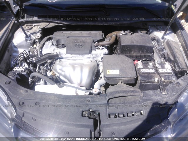 4T1BF1FK0HU363467 - 2017 TOYOTA CAMRY LE/XLE/SE/XSE 银色 照片 10