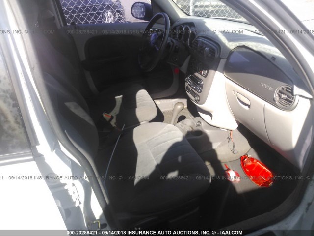 3C4FY48B12T327593 - 2002 CHRYSLER PT CRUISER CLASSIC 白色 照片 5
