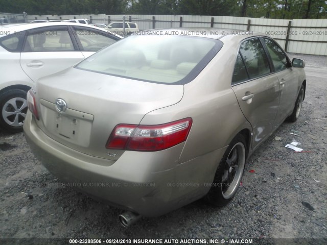 JTNBE46K573076988 - 2007 TOYOTA CAMRY NEW GENERAT CE/LE/XLE/SE TAN photo 4