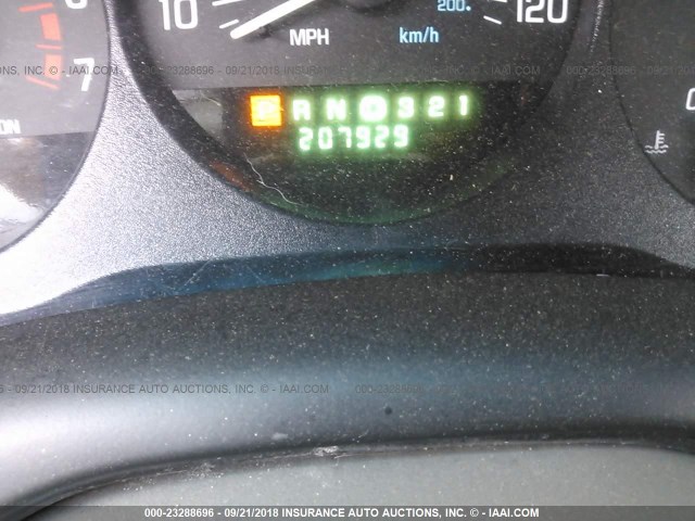 2G4WF5214W1502627 - 1998 BUICK REGAL GS 白色 照片 7