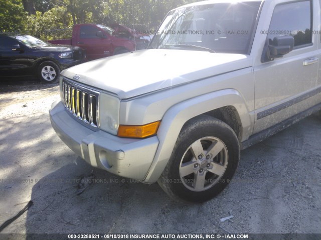 1J8HH48N28C163688 - 2008 JEEP COMMANDER SPORT SILVER photo 6