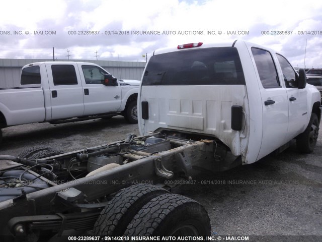 1GB4CZCL6CF198513 - 2012 CHEVROLET SILVERADO C3500 WHITE photo 4