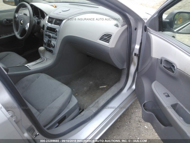 1G1ZB5E15BF121535 - 2011 CHEVROLET MALIBU LS SILVER photo 5
