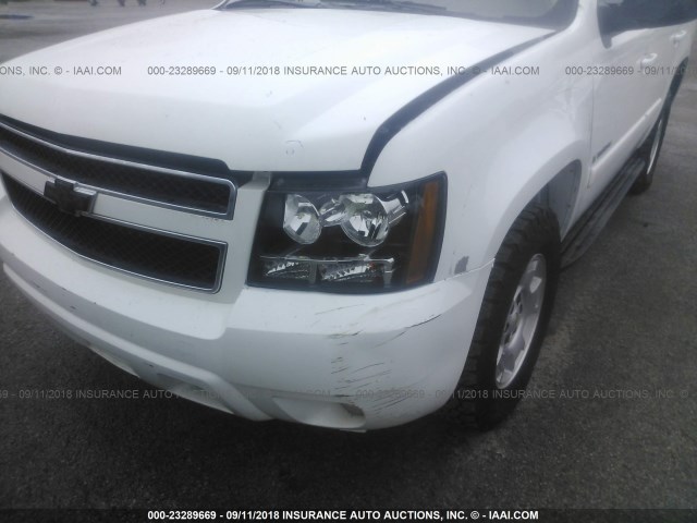 1GNFK23059R198716 - 2009 CHEVROLET TAHOE K1500 LT WHITE photo 6