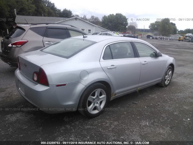 1G1ZG57B09F109214 - 2009 CHEVROLET MALIBU LS Gümüş foto 4