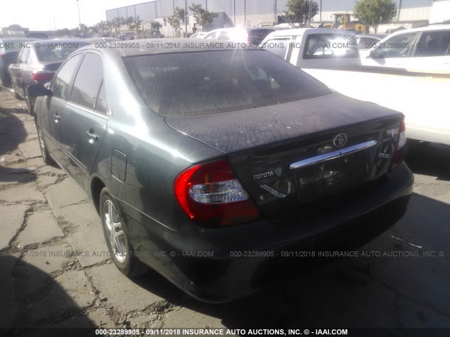 4T1BE32K52U513648 - 2002 TOYOTA CAMRY LE/XLE/SE Qara foto 3
