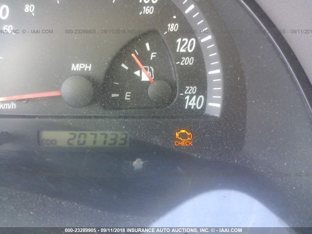 4T1BE32K52U513648 - 2002 TOYOTA CAMRY LE/XLE/SE Qara foto 9