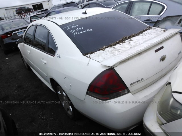 2G1WD57C391170519 - 2009 CHEVROLET IMPALA SS WHITE photo 3