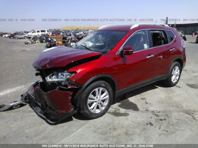 KNMAT2MT2FP558136 - 2015 NISSAN ROGUE S/SL/SV RED photo 2