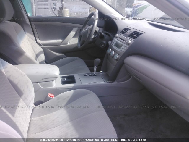 4T1BE46K98U769039 - 2008 TOYOTA CAMRY CE/LE/XLE/SE WHITE photo 5