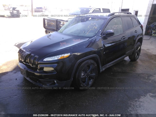 1C4PJLCB2JD540437 - 2018 JEEP CHEROKEE LATITUDE BLACK photo 2