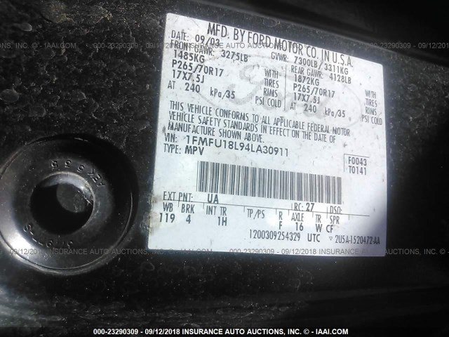 1FMFU18L94LA30911 - 2004 FORD EXPEDITION EDDIE BAUER BLACK photo 9