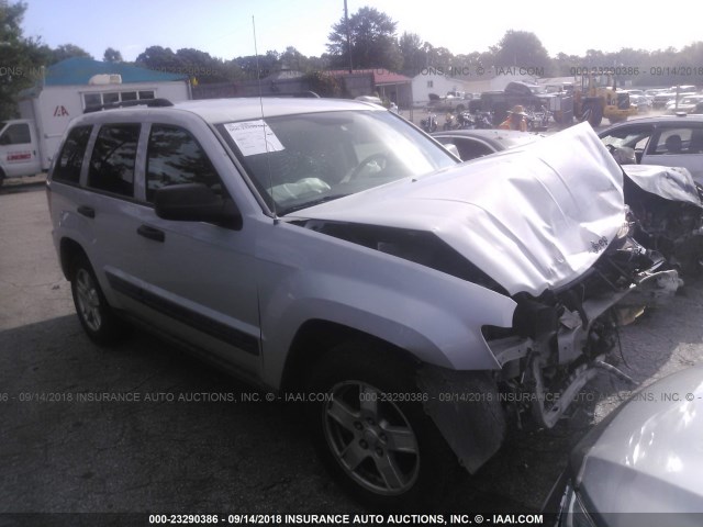 1J4GS48KX5C553941 - 2005 JEEP GRAND CHEROKEE LAREDO/COLUMBIA/FREEDOM 银色 照片 1
