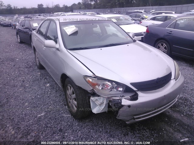 4T1BE30K72U552826 - 2002 TOYOTA CAMRY LE/XLE/SE Сұр фото 1