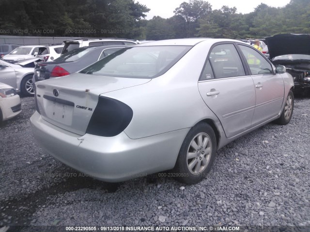 4T1BE30K72U552826 - 2002 TOYOTA CAMRY LE/XLE/SE Сұр фото 4