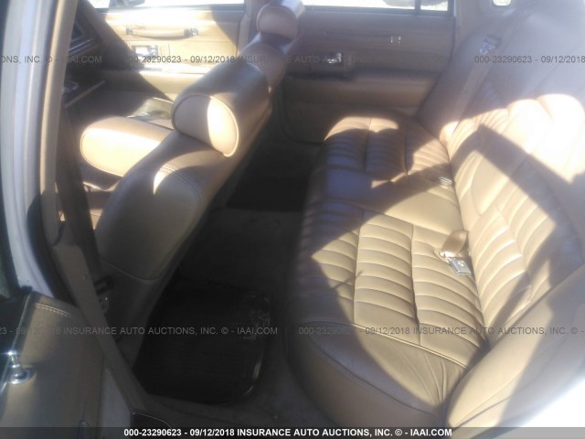 1LNLM81W0RY756313 - 1994 LINCOLN TOWN CAR EXECUTIVE WHITE photo 8