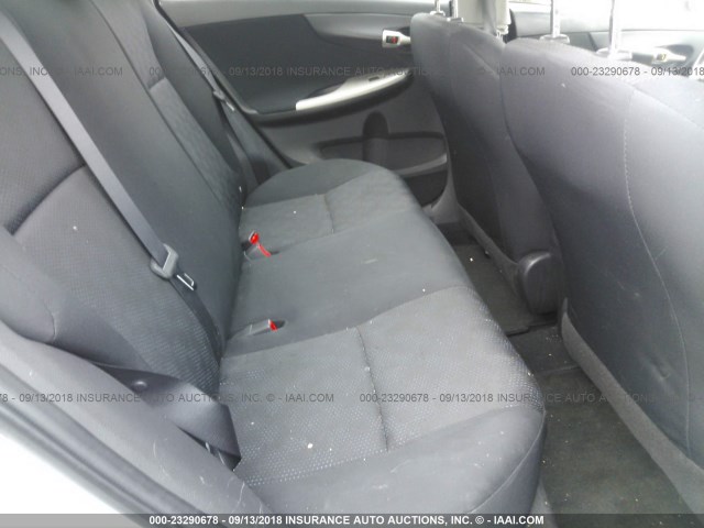 1NXBU4EE0AZ244391 - 2010 TOYOTA COROLLA S/LE/XLE SILVER photo 8